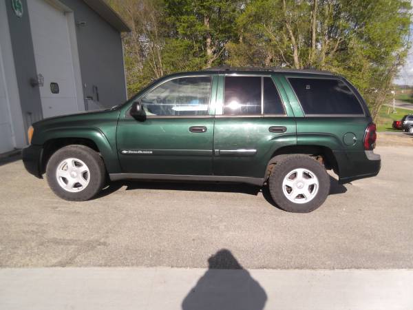 2002 Chevy Trailblazer - - by dealer - vehicle for sale in La Farge, WI – photo 8
