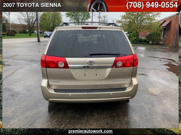 2007 TOYOTA SIENNA XLE - - by dealer - vehicle for sale in Alsip, IL – photo 4