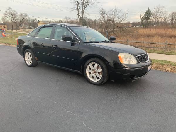 2006 Ford Five Hundred LOW MILES RUNS GREAT $2400 - cars & trucks -... for sale in Warrenville, IL – photo 3