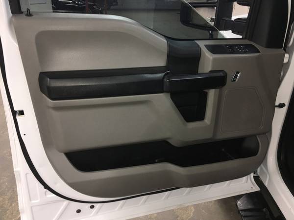 2018 Ford F-350 XL Reg Cab 4X4 DRW 6 2L V8 Service Body W/3200lb for sale in Arlington, IA – photo 14