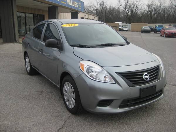 2014 Nissan Versa 4dr Sdn CVT 1.6 S Plus - cars & trucks - by dealer... for sale in Bethany, OK – photo 3