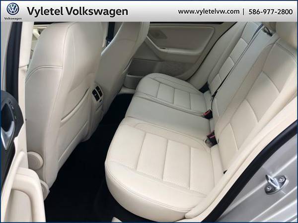 2013 Volkswagen Jetta SportWagen wagon 4dr DSG TDI - Volkswagen... for sale in Sterling Heights, MI – photo 11