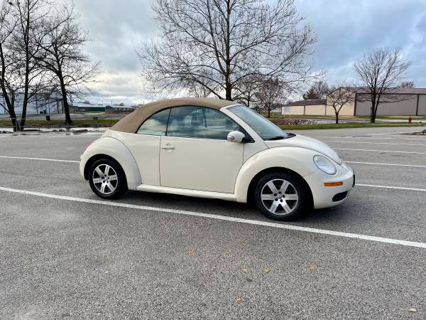 Volkswagen Beetle Convertible - cars & trucks - by owner - vehicle... for sale in Edwardsville, MO – photo 11