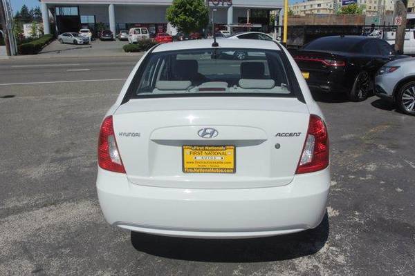 2008 Hyundai Accent GLS HABLAMOS ESPANOL! - - by for sale in Seattle, WA – photo 4