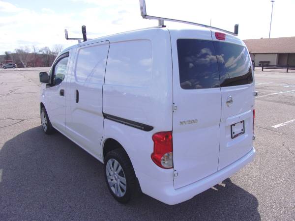 2015 Nissan NV200 SV Cargo Van - FWD - 83, 307 Miles - White - Very for sale in Allison Park, PA – photo 6
