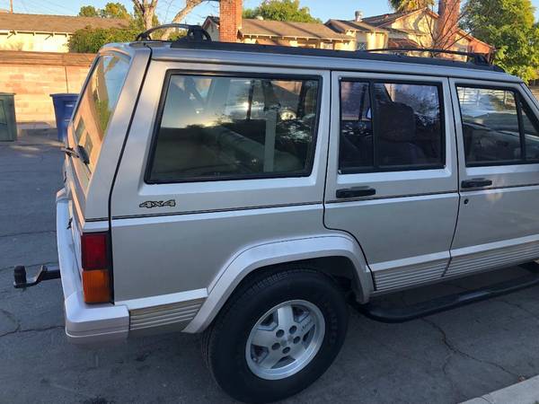 1996 Jeep Cherokee XJ Country 4x4 82K Miles for sale in Burbank, CA – photo 6