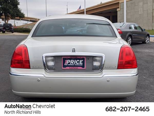 2005 Lincoln Town Car Signature Limited SKU:5Y663702 Sedan - cars &... for sale in North Richland Hills, TX – photo 7