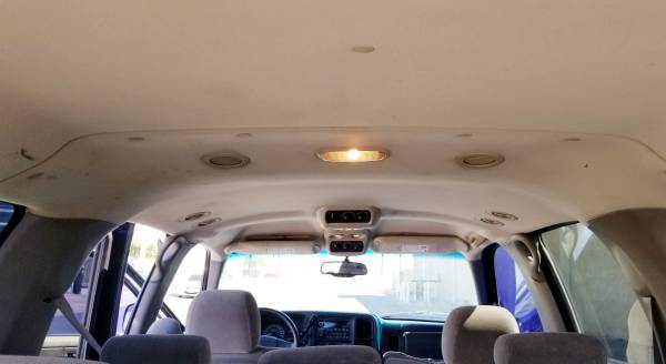 2003 Chevrolet Suburban (8 Passenger) (Reliable) for sale in Indio, CA – photo 6