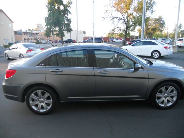 2012 CHRYSLER 200 LX LOW MILES 66K (ST LOUIS AUTO SALES) - cars &... for sale in Redding, CA – photo 5