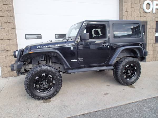 2012 Jeep Wrangler, Black, 6 cyl, 6-speed, Lifted, 21, 000 miles! for sale in Chicopee, CT – photo 4