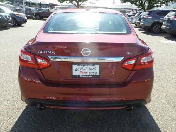 2016 Nissan Altima - - cars & trucks - by dealer - vehicle... for sale in Centennial, CO – photo 4