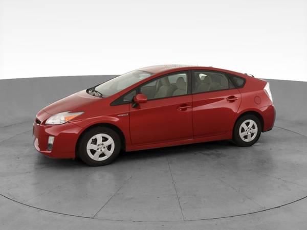 2010 Toyota Prius III Hatchback 4D hatchback Red - FINANCE ONLINE -... for sale in Ronkonkoma, NY – photo 4