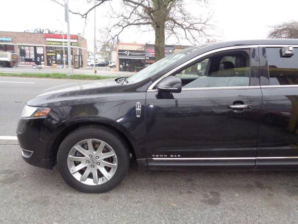 2015 Lincoln MKT 4dr Wgn 3 7L AWD w/Livery Pkg YOU WILL DRIVE OUT for sale in Elmont, NY – photo 7