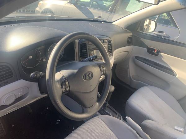 2010 Hyundai Accent - engine and transmission perfect working for sale in Elizabeth, NJ – photo 7