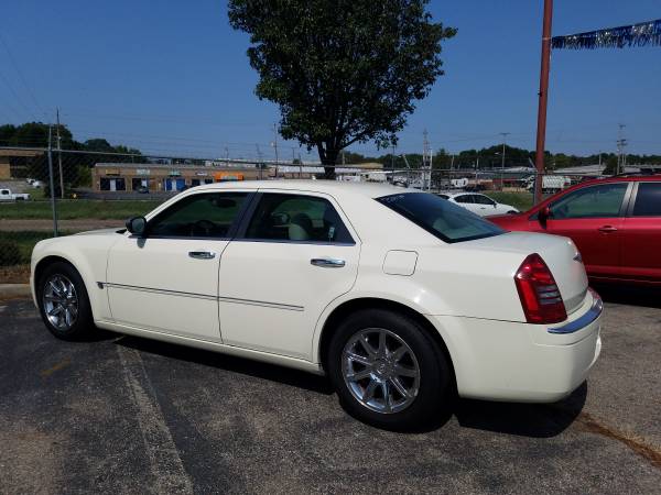 NO CREDIT CHECKS, NO DOC FEES, $250 MONTHLY NOTES - cars & trucks -... for sale in Memphis, TN – photo 2