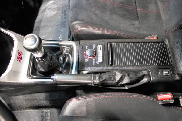 2014 SUBARU STI AWD LOW 74K MILES evo si gti wrx for sale in Portland, OR – photo 16