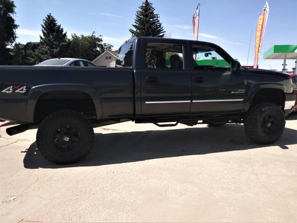 Diesel! 2005 Chevy Silverado 2500 HD Crewcab 4" LIFT, KMC XD 35" Tires for sale in Ault, CO – photo 2
