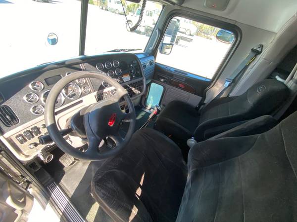 2012 PETERBILT 386 SLEEPER - cars & trucks - by dealer - vehicle... for sale in Phoenix, AZ – photo 11