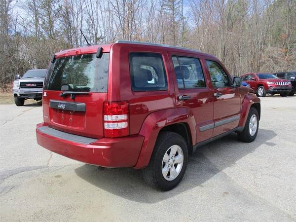 2012 Jeep Liberty Sport 4WD - - by dealer - vehicle for sale in Somersworth , NH – photo 5
