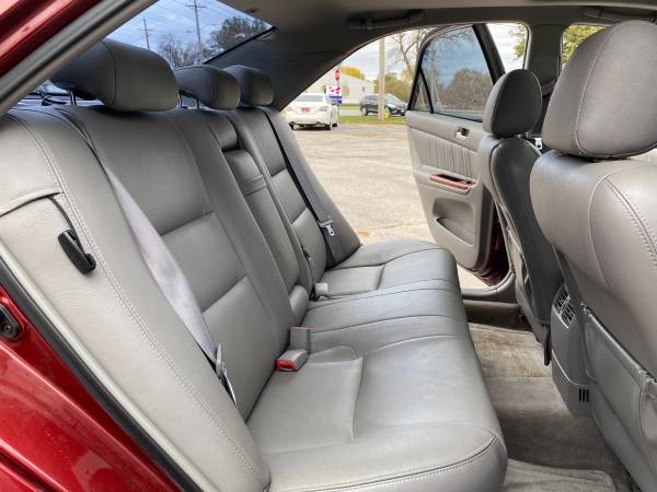 2005 Toyota Camry XLE - cars & trucks - by dealer - vehicle... for sale in Papillion, NE – photo 13