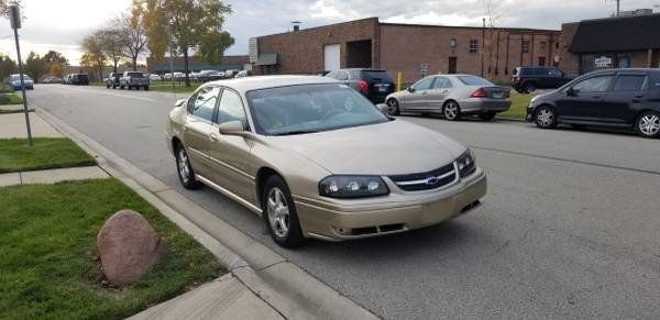 2004 Chevrolet Impala 124k miles. Runs Gr8, Clean title. No issues. for sale in Addison, IL