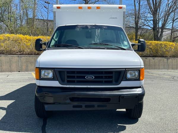 05 Ford E-350 E350 XL 10ft Hi Cube Utility Van Gas 1 Owner SKU: 13923 for sale in south jersey, NJ – photo 5