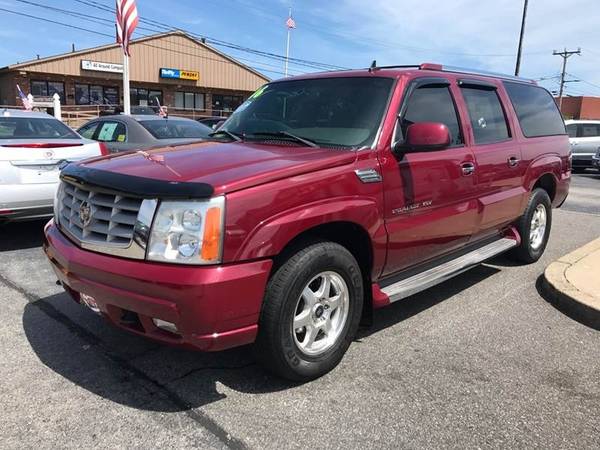 2006 Cadillac Escalade ESV Base AWD 4dr SUV **GUARANTEED FINANCING** for sale in Hyannis, MA – photo 3