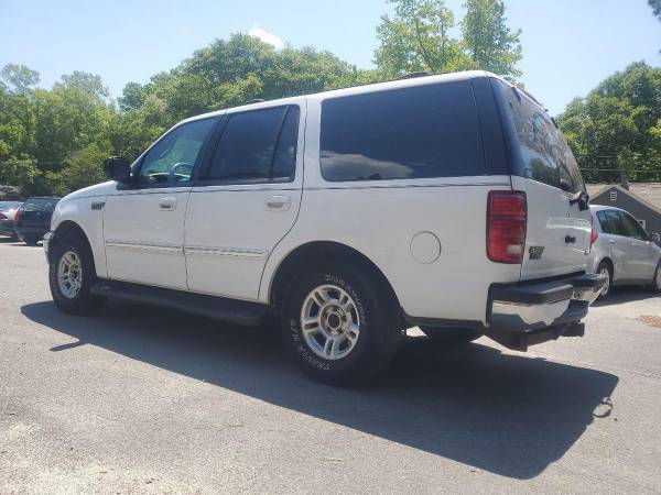 2001 Ford Expedition XLT 2WD 4dr SUV - - by dealer for sale in Fuquay-Varina, NC – photo 4