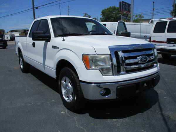 2011 FORD F150-XLT-CLEAN CARFAX-TEXAS TRUCK! - - by for sale in Murfreesboro, TN – photo 2
