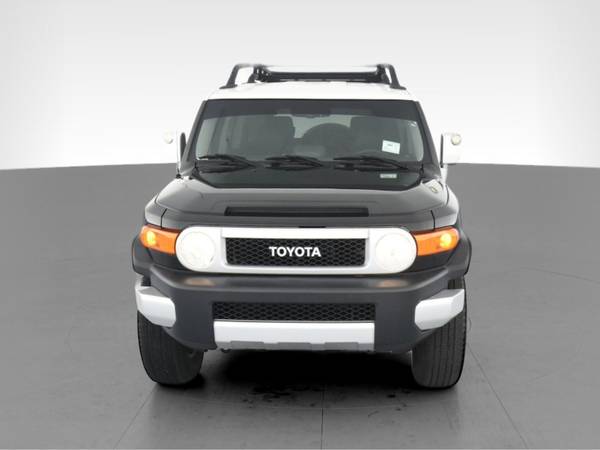 2012 Toyota FJ Cruiser Sport Utility 2D suv Black - FINANCE ONLINE -... for sale in South Bend, IN – photo 17