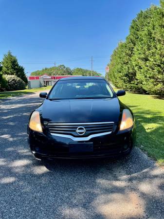 2009 Nissan altima 21 4K miles only 3999 - - by for sale in Mobile, AL – photo 3