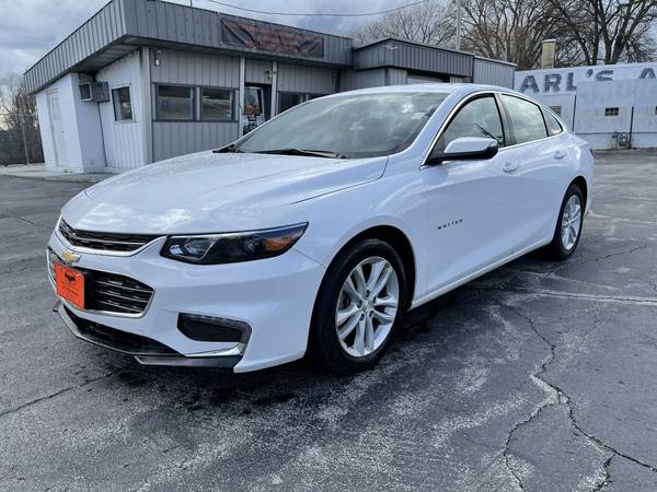 2018 Chevy Malibu LT - - by dealer - vehicle for sale in Green Bay, WI – photo 3