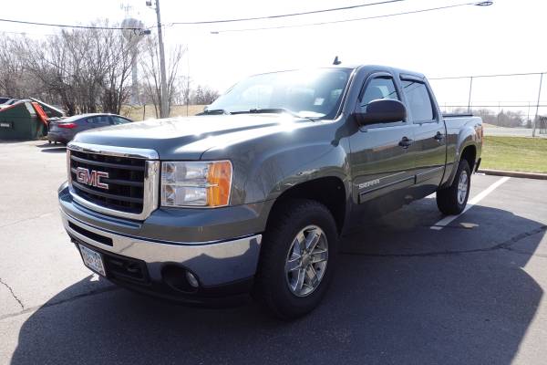 2011 GMC SIERRA READY TO GET TO WORK ! - - by dealer for sale in Eau Claire, WI – photo 8