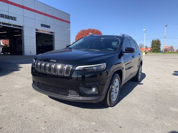 2019 Jeep Cherokee Latitude - cars & trucks - by dealer - vehicle... for sale in Somerset, KY – photo 3
