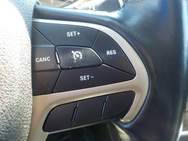 2018 Jeep Cherokee LIMITED FWD, LEATHER, HEATED SEATS, BLUETOOTH for sale in Virginia Beach, VA – photo 23