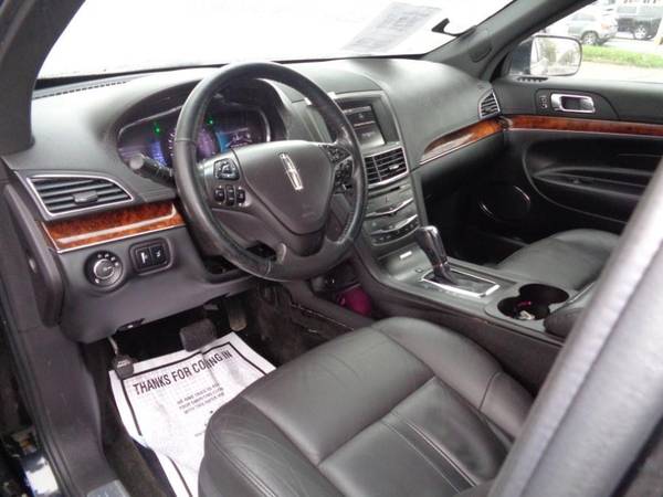 2015 Lincoln MKT 4dr Wgn 3 7L AWD w/Livery Pkg YOU WILL DRIVE OUT for sale in Elmont, NY – photo 9