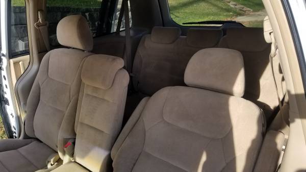 2005 Honda Odyssey LX - cars & trucks - by owner - vehicle... for sale in Freeport, IL – photo 5