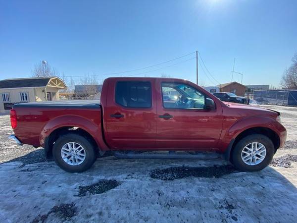 2015 Nissan Frontier Crew Cab S Pickup 4D 5 ft 4WD for sale in Anchorage, AK – photo 4