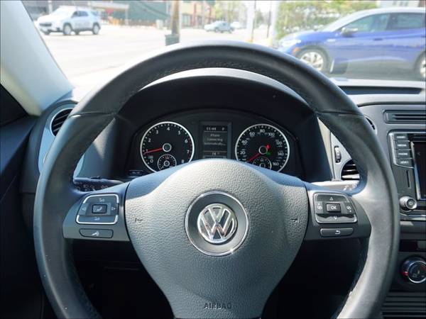 2017 Volkswagen VW Tiguan Limited - - by dealer for sale in Cincinnati, OH – photo 15