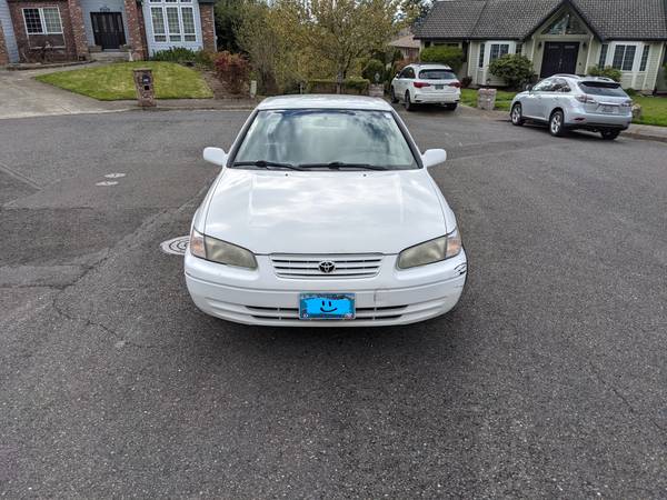 1998 Toyota Camry LE for sale in Portland, OR – photo 5