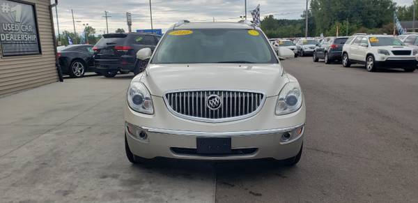 ALL WHEEL DRIVE!! 2010 Buick Enclave AWD 4dr CXL w/2XL for sale in Chesaning, MI – photo 2