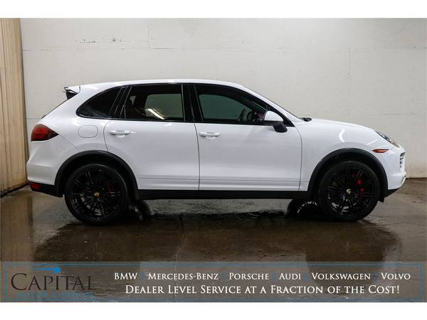 2012 Porsche Cayenne Turbo AWD w/Nav, Blacked Out 21 Wheels, 500hp! for sale in Eau Claire, WI – photo 2