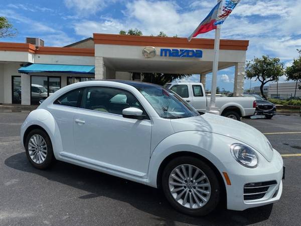 LOW MILES - ONE OWNER ) 2019 VW BEETLE SE FINAL EDITION - cars & for sale in Kahului, HI – photo 2