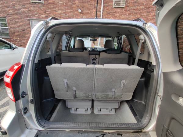 RAV4 with third row seat (7 seater car - Negotiable) for sale in Metuchen, NJ – photo 13