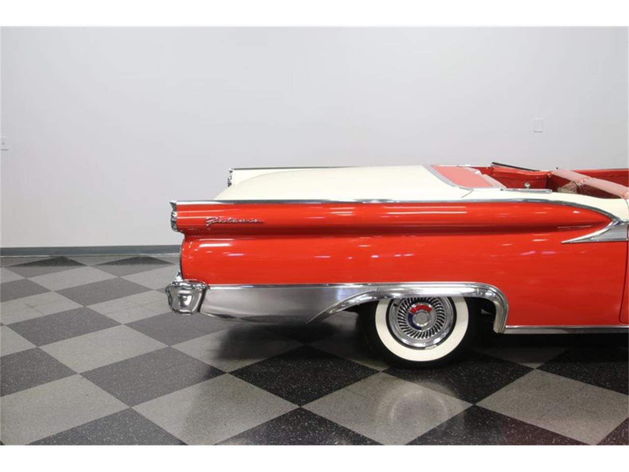 1959 Ford Skyliner for sale in Concord, NC – photo 33