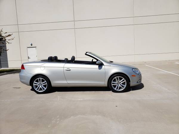 2010 VOLKSWAGEN EOS LUX CONVERTIBLE CLEAN TITLE & CARFAX for sale in Carrollton, TX – photo 14