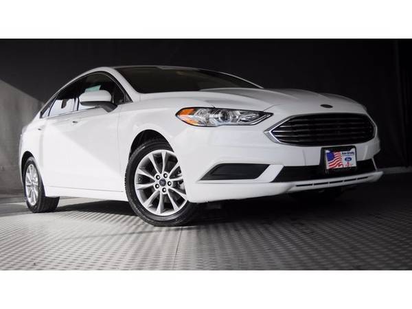 2017 Ford Fusion SE - cars & trucks - by dealer - vehicle automotive... for sale in Carlsbad, CA – photo 3