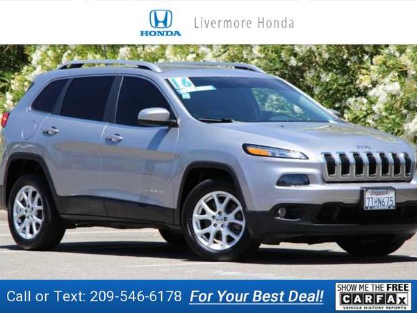 2016 Jeep Cherokee Latitude suv Billet Silver Metallic Clearcoat for sale in Livermore, CA