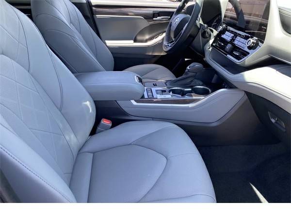 New 2021 Toyota Highlander Platinum/4, 543 below Retail! - cars & for sale in Scottsdale, AZ – photo 6