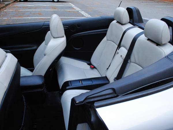 2011 Lexus IS 350C Luxury w/Navigation Park Assist for sale in Atlanta, GA – photo 10